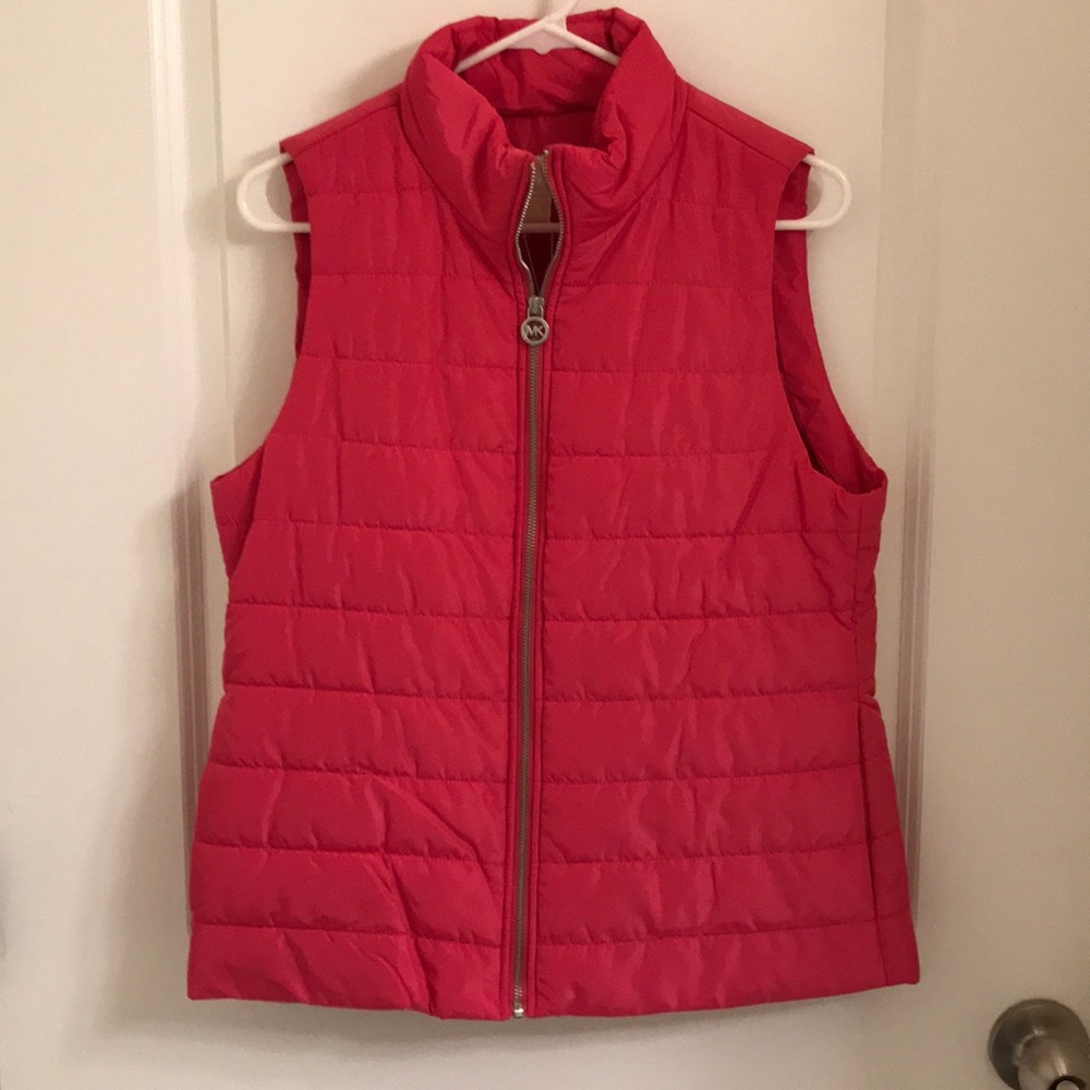 Michael Kors Pink Puffer Vest Size Medium NWT